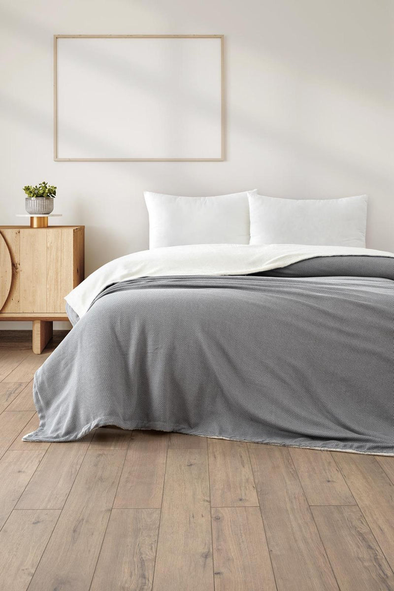 Aurora | クイーンサイズベッドカバー | ブランケット | オーガニック