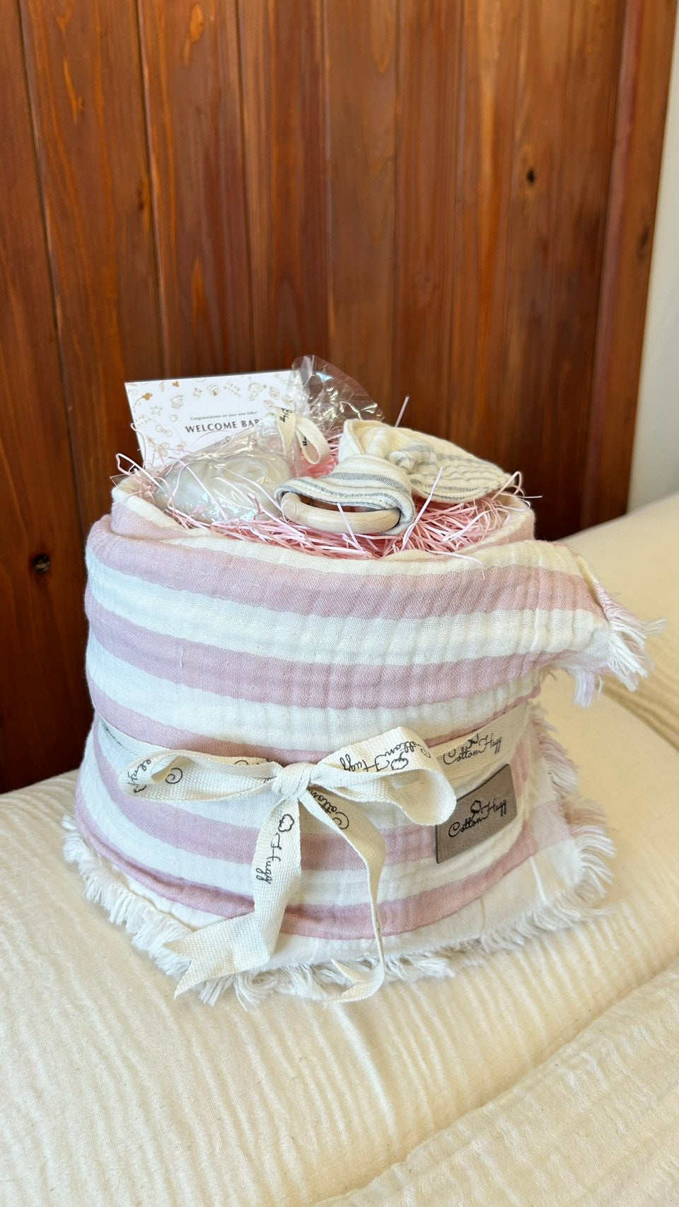ご出産祝いオムツケーキ