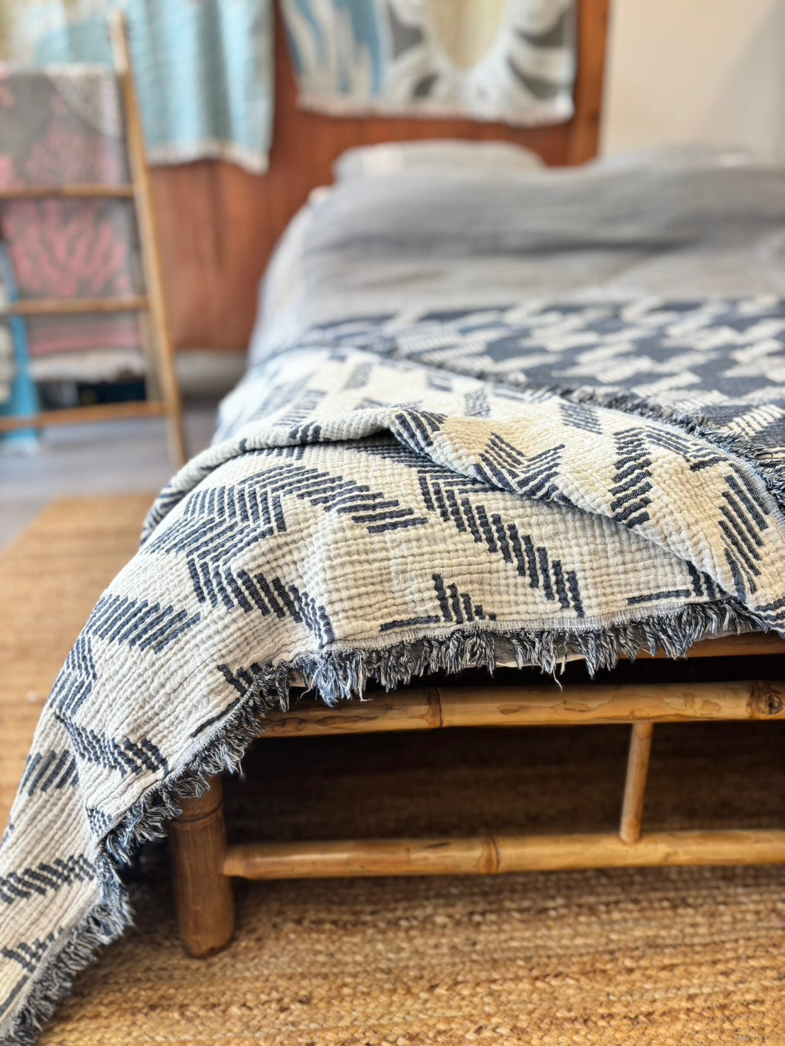 Arrow Muslin Throw